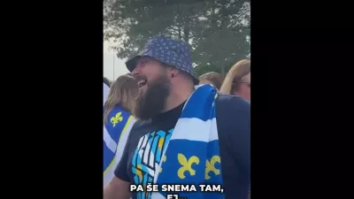 Spro&scaron;čeni trenutek med pogovorom. / Foto: Zajem Zaslona/instagram