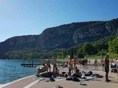 Kopali&scaron;če, jezero, kopanje, plaže, Gardsko jezero