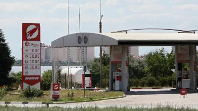 A view of an empty gas station after local authorities suspended petrol sales to the public and businesses due to a fuel crisis caused by Ukrainian attacks on its supply routes, in Yevpatoriya, Crimea, June 22, 2026. REUTERS/Alexey Pavlishak
