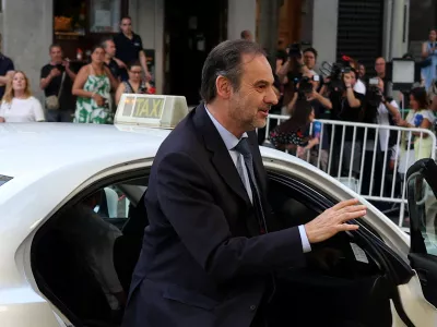 FILE PHOTO: Former Spanish Transport Minister Jose Luis Abalos arrives to testify before a Supreme Court investigating judge in an alleged corruption case affecting the ruling Socialist Party in Madrid, Spain, June 23, 2025. REUTERS/Pedro Nunes/File Photo