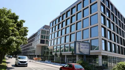 Afera Dobrunje razkrila nepravilnosti na drugih gradbiščih, tudi na Vilharii