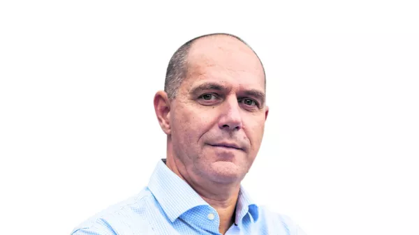  04.11.2019 &ndash; red. prof. dr. Jože P. Damijan, ekonomist &ndash; redni profesor Ekonomske fakultete Univerze v Ljubljani in nekdanji politik - podpredsednik Strate&scaron;kega sveta za gospodarstvo pri predsedniku vlade, predsednik vladnega Odbora za reforme in minister za razvoj //FOTO: Matjaž Ru&scaron;t------COLORNA BELI PODLAGIZA KOLUMNOV PERMANENT !!!
