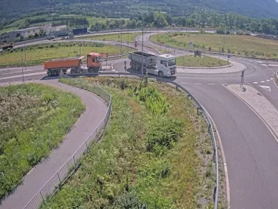 Hitra cesta, izvoz Vipava. Vir: promet.si