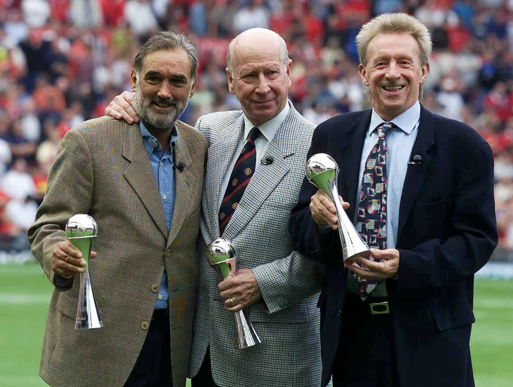 George Best, sir Bobby Charlton&nbsp;in &scaron;kotski nogometa&scaron; Denis Law&nbsp;/ Foto: Profimedia