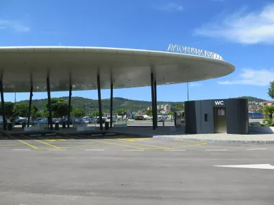 Koper.Prenovljena avtobusna postaja, ki jo bo upravljalo podjetje Arriva.