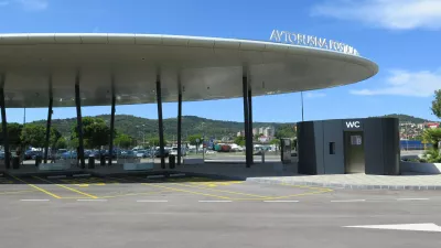 Koper.Prenovljena avtobusna postaja, ki jo bo upravljalo podjetje Arriva.