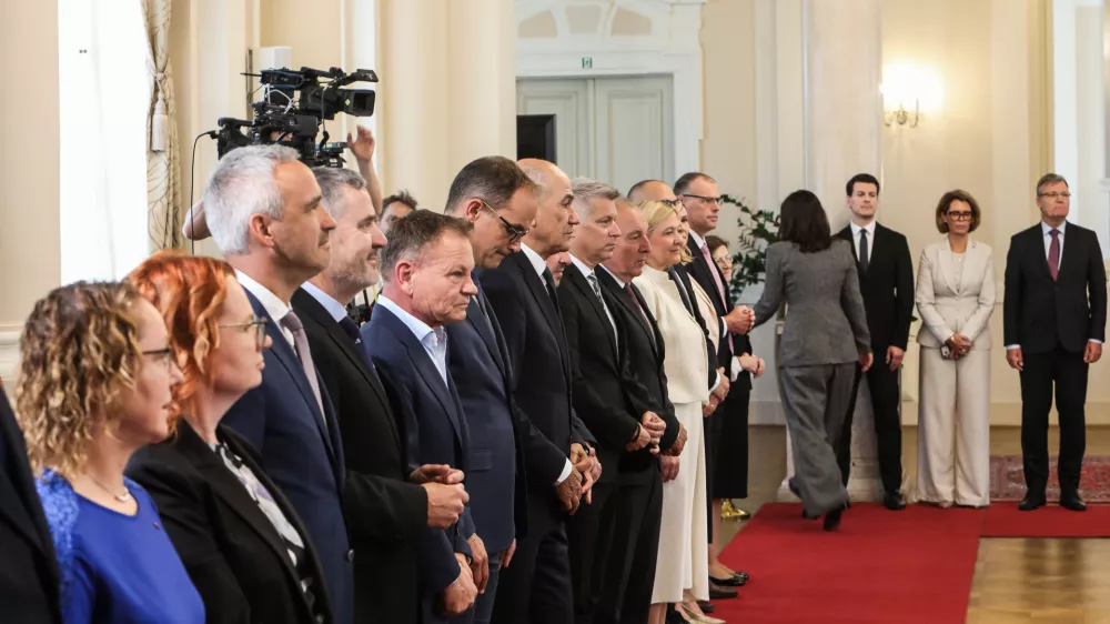  - 16. Vlada RS,- 17.06.2026. Sprejem 16. Vlade Republike Slovenije pri Predsednici Republike Slovenije Nata&scaron;i Pirc Musar.//FOTO: Bojan Velikonja