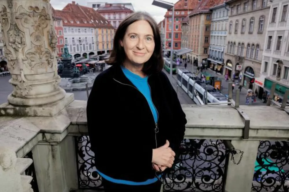 Portret, Elke Kahr, županja Gradca