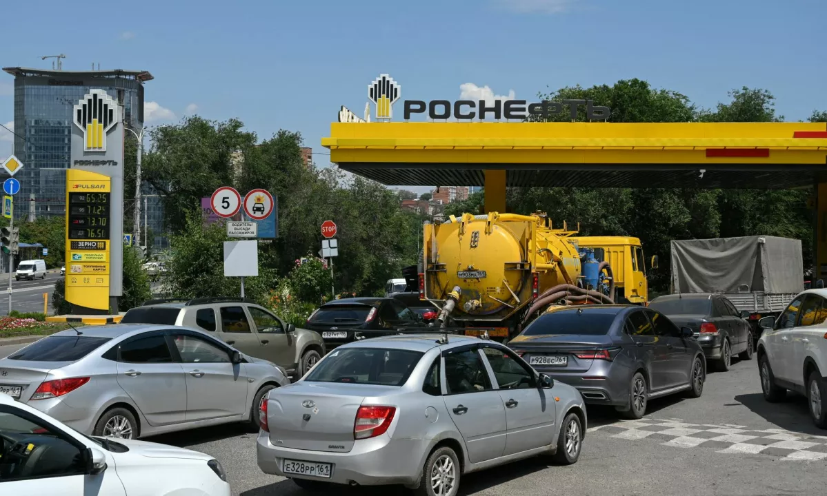Rusija od Indije odkupuje nazaj svojo lastno nafto