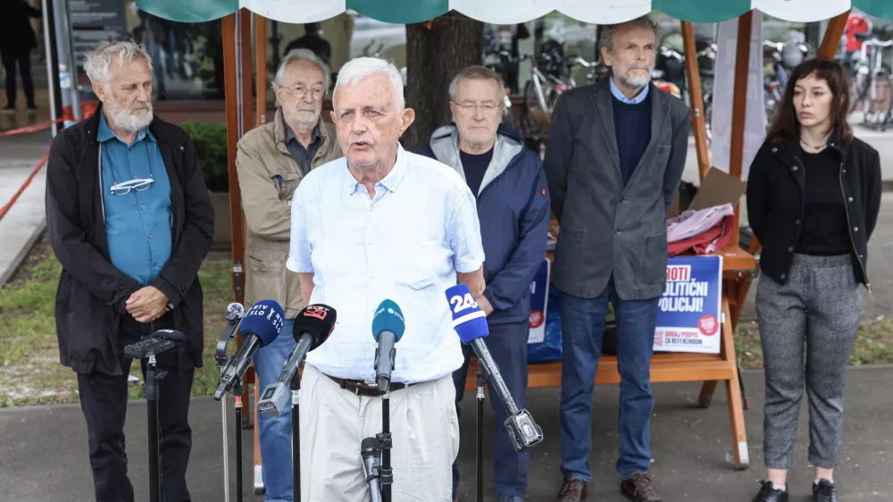 Pavle Gantar, Matjaž Hanžek, Du&scaron;an Keber, Dragan Petrovec, Darko &Scaron;trajn, Božidar Flaj&scaron;man- 09.06.2026 - Civilna iniciativa je organizirala novinarsko konferenco pred začetkom zbiranja podpisov za referendum proti politični policiji//FOTO: Jaka Gasar