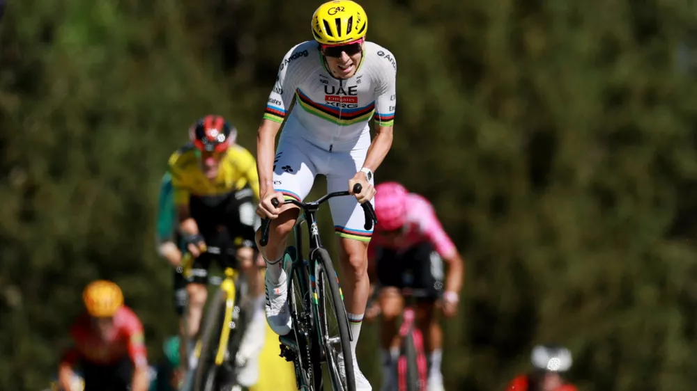 Cycling - Tour de France - Stage 3 - Granollers to Les Angles - Les Angles, France - July 6, 2026 UAE Team Emirates - XRG's Tadej Pogacar crosses the finish line to win stage 3 REUTERS/Stephanie Lecocq
