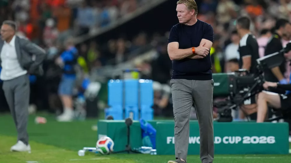 Netherlands head coach Ronald Koeman reacts during the World Cup round of 32 soccer match between the Netherlands and Morocco in Guadalupe, near Monterrey, Mexico, Monday, June 29, 2026. (AP Photo/Dolores Ochoa)