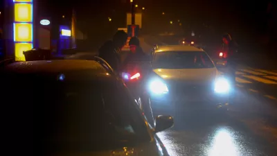 - policist - javna uprava - kazenska politika- 19.01.2015 - Ttržaška cesta pri Dolgem mostu - Policija - nadzor prometa - policijska prometna patrulja - poostrena kontrola cestnega prometa v nočnih urah - //FOTO: Bojan Velikonja