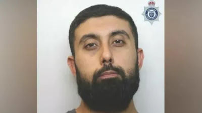 Asad Hussain je na Tinderju ustvaril lažen profil bivše partnerke in se prek njega z neznanci dogovarjal za "posiltva". 