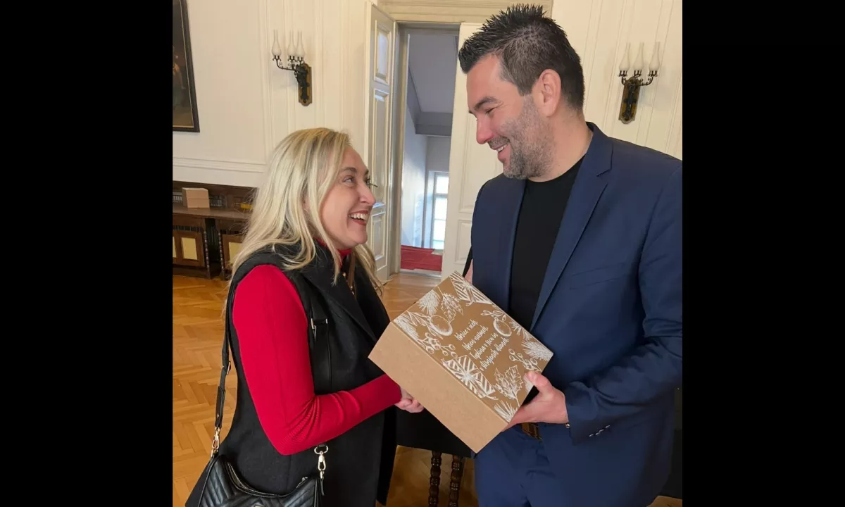 Bo razpis zgolj farsa? Županova pohvala direktorici na mizi KPK