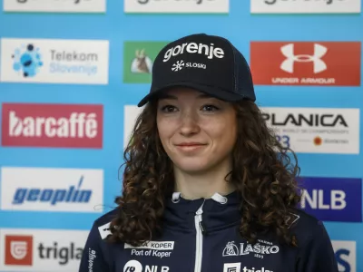  Silva Verbič- 15.02.2023 &ndash; Smučarska zveza Slovenije (SZS) - mo&scaron;ka in ženska reprezentance v smučarskih skokih in smučarskih tekih za nastop na svetovnem prvenstvu v nordijskem smučanju Planica 2023 //FOTO: Luka Cjuha