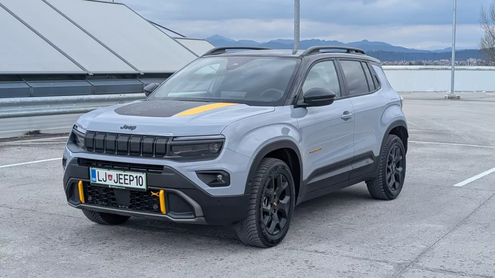 Jeep avenger 4xe the north face