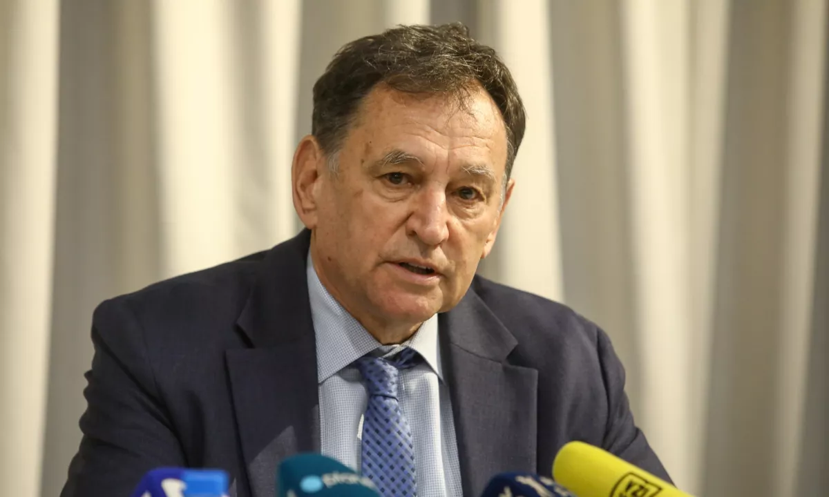 Zapleti z odhodom direktorja Darsa: odpravnina, vdaja in zapuščina Andreja Ribiča