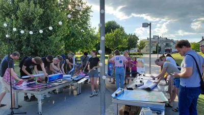 Sejem filmskih plakatov je pritegnil pozornost domačinov, nekateri so prišli tudi iz okoliških krajev. 