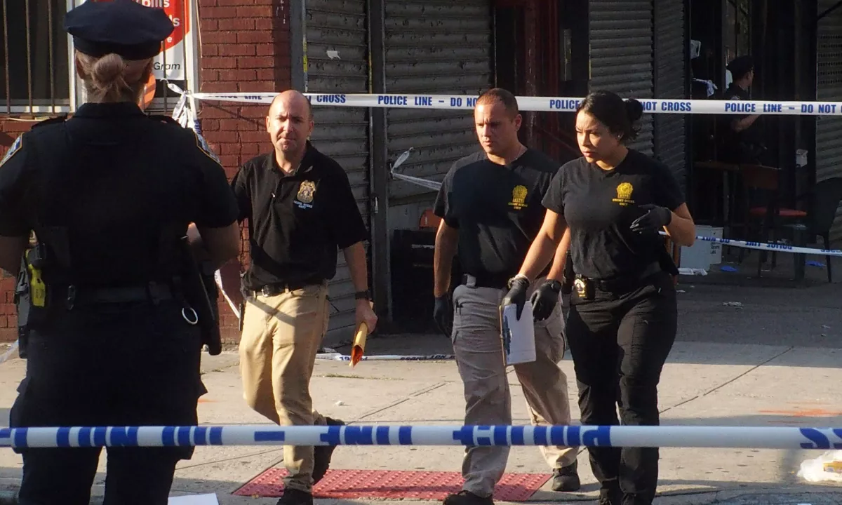 Streljanje v New Yorku: med osmimi ranjenimi štirje otroci, ženska v kritičnem stanju