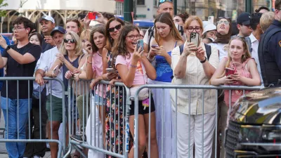 Fans line up outside of Madison Square Garden ahead of a reported wedding between singer Taylor Swift and National Football League player Travis Kelce on Friday, July 3, 2026, in New York. (AP Photo/Ryan Murphy)