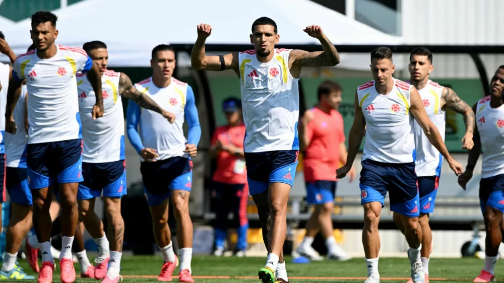 Soccer Football - FIFA World Cup 2026 - Colombia Training - Killarney Park, Vancouver, Canada - July 6, 2026 Colombia's Daniel Munoz during training IMAGN IMAGES via Reuters/Anne-Marie Sorvin