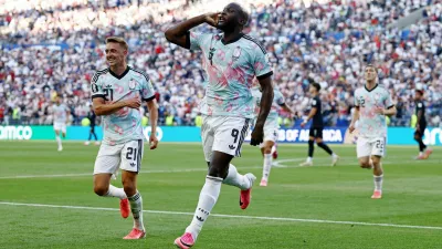 Soccer Football - FIFA World Cup 2026 - Round of 16 - United States v Belgium - Seattle Stadium, Seattle, Washington, U.S. - July 6, 2026 Belgium's Romelu Lukaku celebrates scoring their fourth goal REUTERS/Lee Smith   TPX IMAGES OF THE DAY