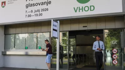 - 07.07.2026. - Predčasno glasovanje za Referendum o spremenjenem parkirnem odloku. Gospodarsko razstavi&scaron;če Ljubljana.//FOTO: Bojan Velikonja