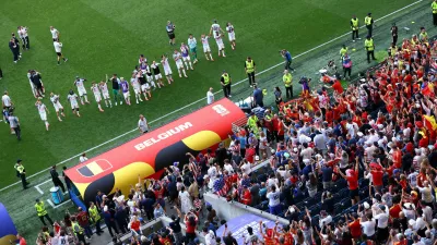 Soccer Football - FIFA World Cup 2026 - Round of 16 - United States v Belgium - Seattle Stadium, Seattle, Washington, U.S. - July 6, 2026 Belgium players and fans celebrate after the match as Belgium qualify for the quarter finals of the World Cup REUTERS/Agustin Marcarian   TPX IMAGES OF THE DAY