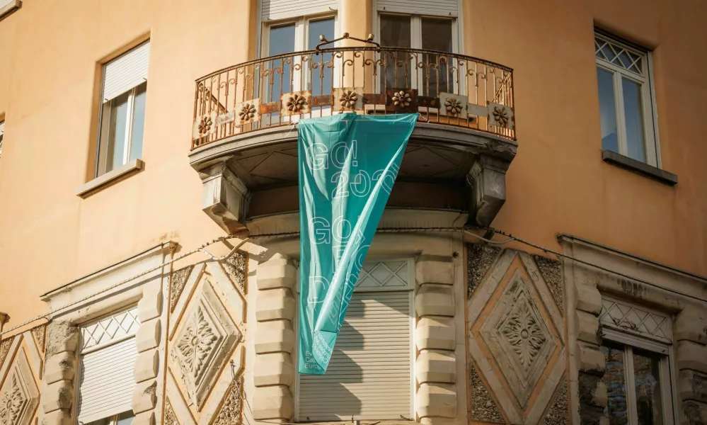 Italija, Gorica.Otvoritev Evropske prestolnice kulture (EPK) Nova Gorica-Gorica 2025.Kulturni program z nagovorom zupanov Gorice in Nove Gorice.Kulturni dom Nova Gorica