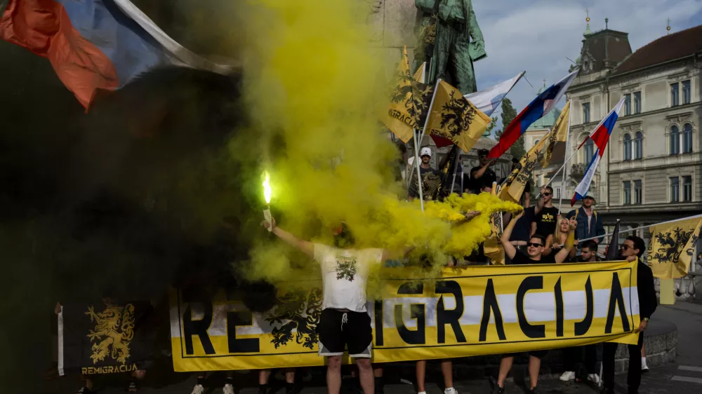 patrioti migranti fa&scaron;izem neonacisti neonacizem migracije desnica desničarji 7.07.2026 Generacija Identitete - Identitarci - pohod za domoljubje - protest proti migrantom - migranti - domoljubi Foto: Nik Erik Neubauer