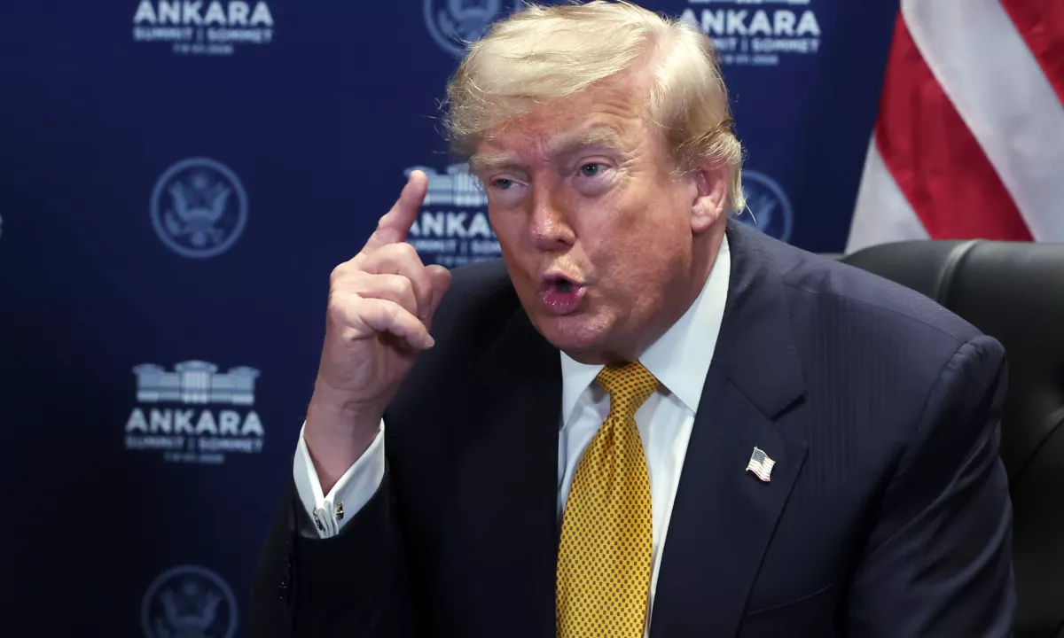 Trump: Memorandum z Iranom je mrtev, prekinjamo trgovinske vezi s Španijo
