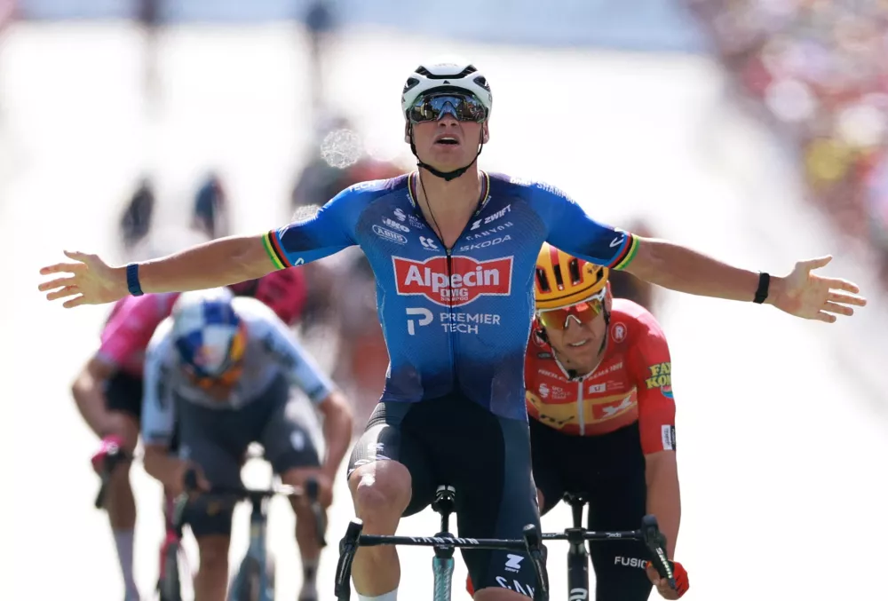 Cycling - Tour de France - Stage 9 - Malemort to Ussel - USSEL, France - July 12, 2026 Alpecin - Premier Tech's Mathieu Van Der Poel celebrates winning stage 9 REUTERS/Stephanie Lecocq