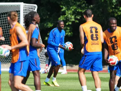 France's Ousmane Dembele (7) exercises during a training session ahead of the World Cup quarterfinal soccer match between France and Morocco in Waltham, Mass., near Boston, Wednesday, July 8, 2026. (AP Photo/Martin Meissner)