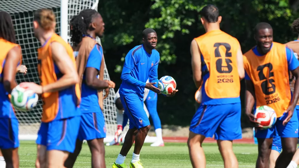 France's Ousmane Dembele (7) exercises during a training session ahead of the World Cup quarterfinal soccer match between France and Morocco in Waltham, Mass., near Boston, Wednesday, July 8, 2026. (AP Photo/Martin Meissner)