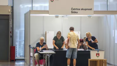 - 07.07.2026. - Predčasno glasovanje za Referendum o spremenjenem parkirnem odloku. Gospodarsko razstavišče Ljubljana.//FOTO: Bojan Velikonja / Foto: Bojan Velikonja