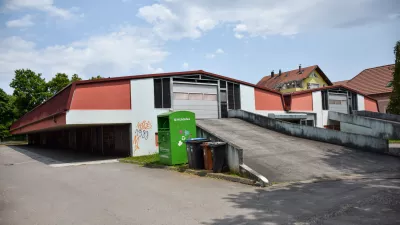 Lov na parkiri&scaron;če ru&scaron;i rekorde: Za garažo tudi več deset tisoč evrov