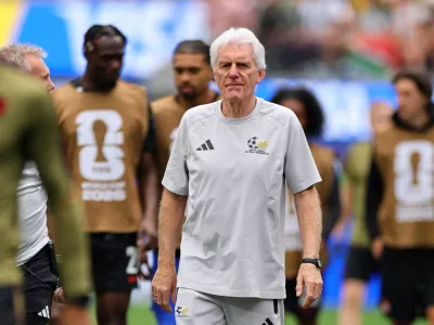FILE PHOTO: Soccer Football - FIFA World Cup 2026 - Round of 32 - South Africa v Canada - Los Angeles Stadium, Inglewood, California, U.S. - June 28, 2026 South Africa coach Hugo Broos REUTERS/Daniel Cole/File Photo