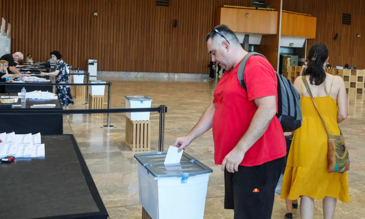 Odločitev o parkiranju v Ljubljani: do 11. ure na voliščih le peščica