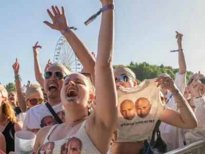 Ple&scaron;ci na koncertu Pitbulla