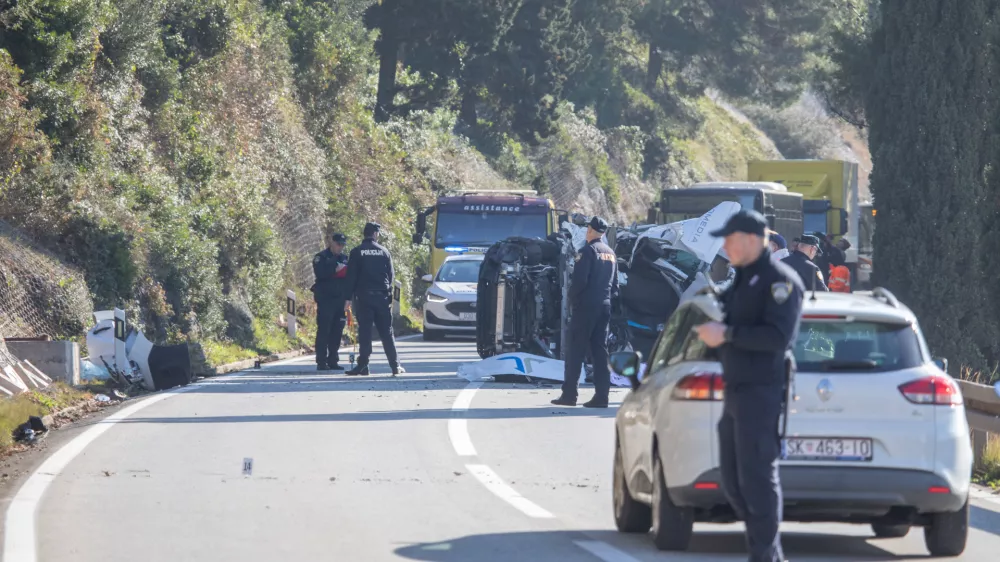 Tragična nesreča februarja 2025, v kateri je umrl 31-letni potnik v kombiju. Dubrovnik. Foto: Pixsell