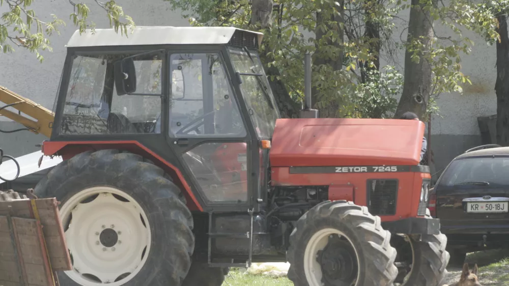 Traktor zetor Rozman stane