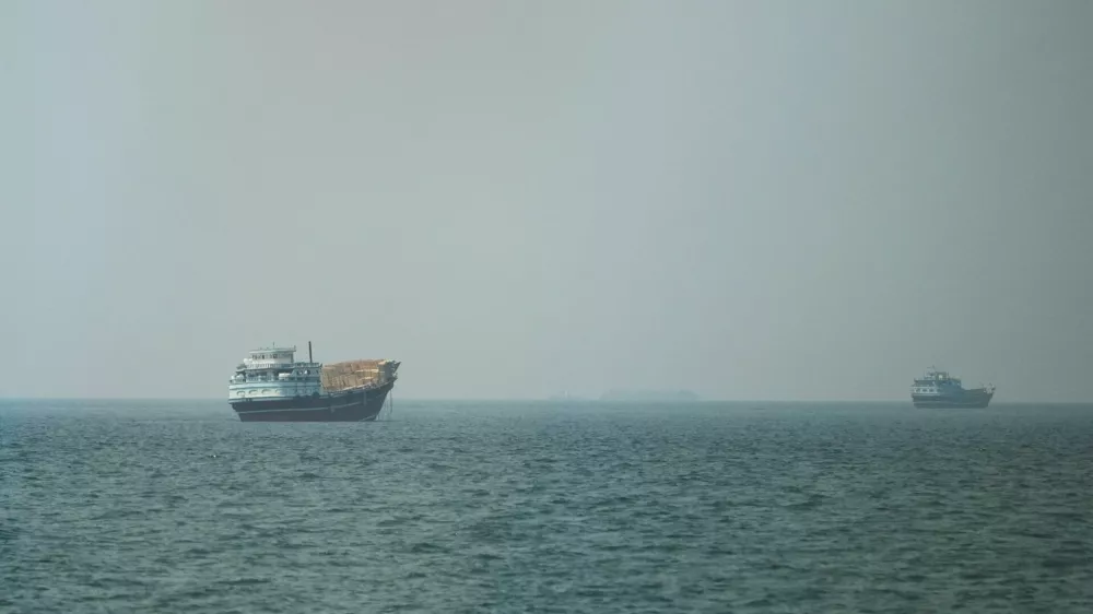 FILE PHOTO: File Photo: Vessels at the Strait of Hormuz, as seen from Musandam,Oman, July 13, 2026. REUTERS/Stringer/File Photo/File Photo