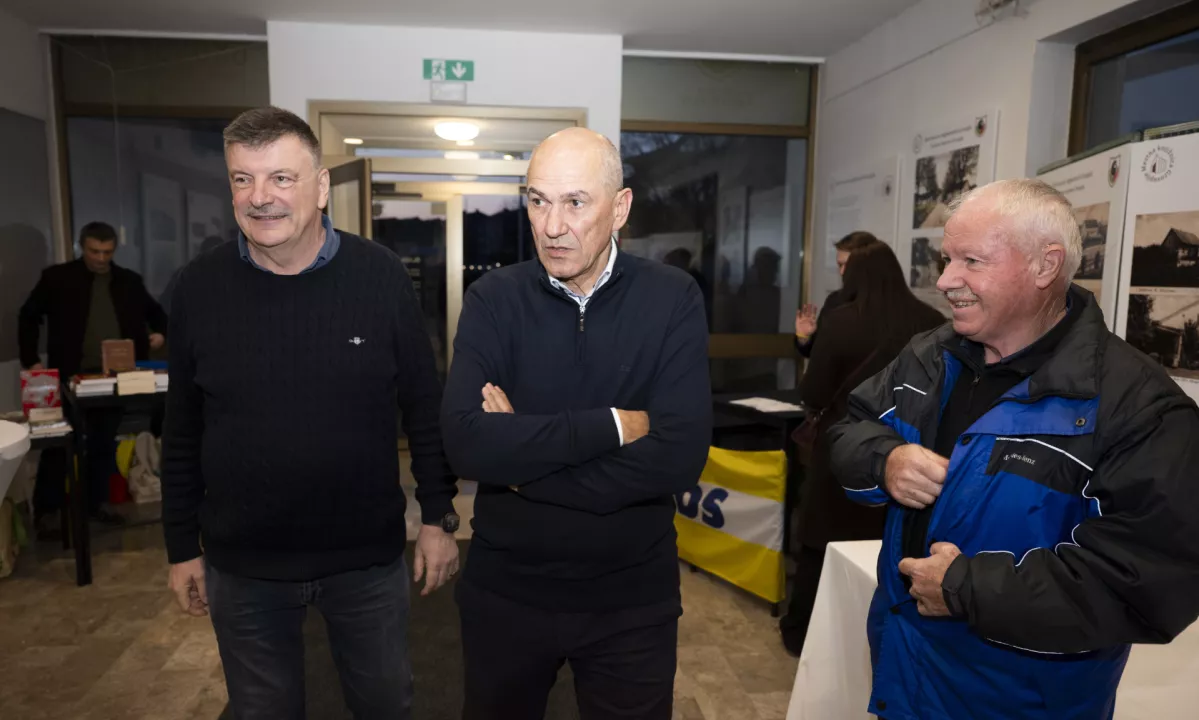 Železni župan Verlič bo v Grosupljem lovil svoj peti mandat, imel bo vsaj tri tekmece