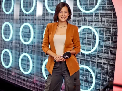 Sara Pakiž je izredno vsestranska in se je tudi krasno ujela v nogometni program. / Foto: Arena Sport