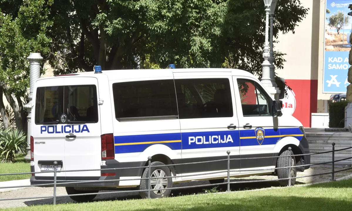 Po prepiru: v kampu na Lošinju Slovenec hudo poškodoval rojaka