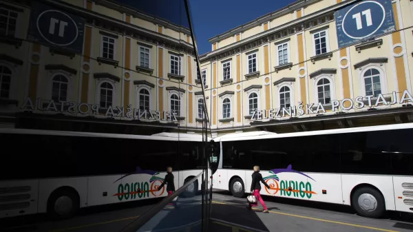 avtobusni prevoznik Avrigo - - Avtobusna - železni&scaron;ka postaja Ljubljana - Ilustrativna fotografija - //foto: Jaka Gasar