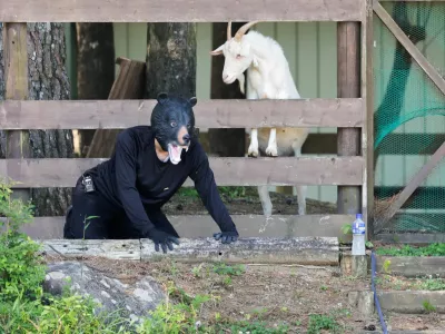 A man in a bear costume takes part in an emergency response drill simulating a bear intrusion in Yaita, Tochigi Prefecture, Japan, June 17, 2026. REUTERS/Kim Kyung-Hoon   TPX IMAGES OF THE DAY