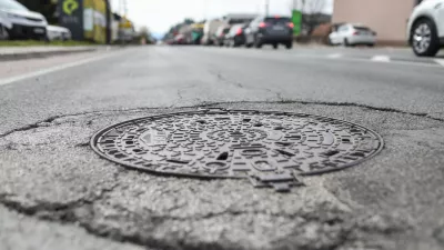- jašek - 12.04.2023 - Tržaška cesta - izgradnje kanalizacije od Dolgega mostu do Brezovice - delna zapora ceste – //FOTO: Bojan Velikonja