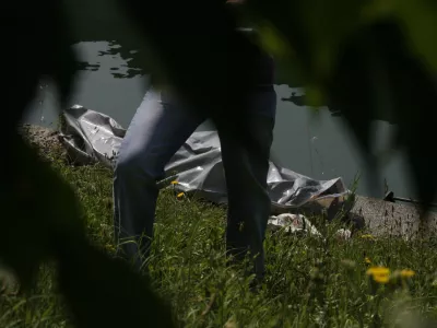 Ne le gramoznice in reke, nevaren tudi domači bazen, sploh za otroke